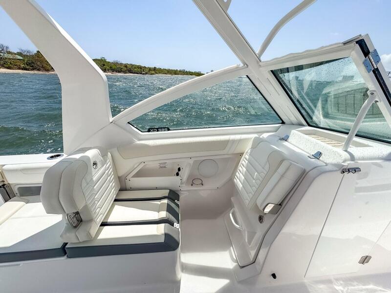  Edgewater 262CX