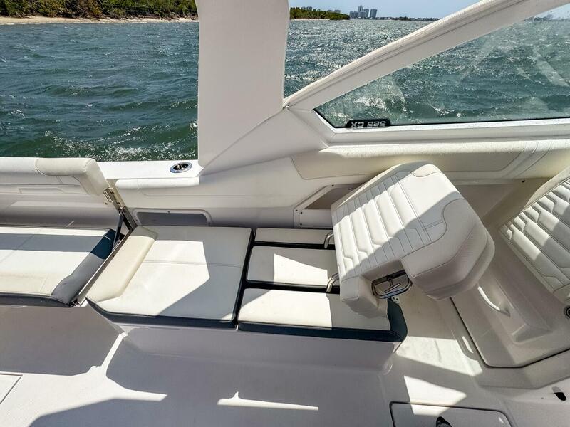  Edgewater 262CX