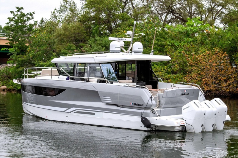  Wellcraft 44 Explorer