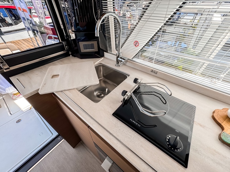  Wellcraft 44 Explorer