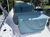  Axopar 28 T-Top